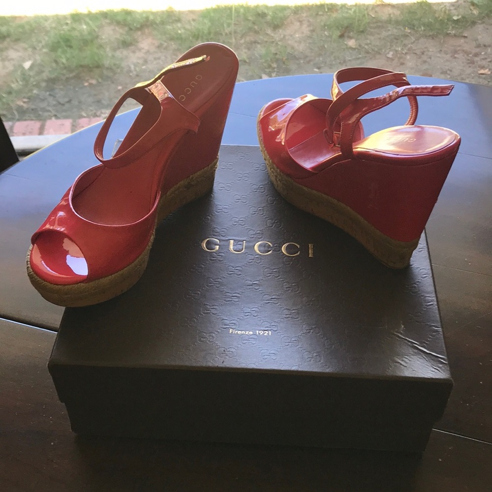 Gucci wedges